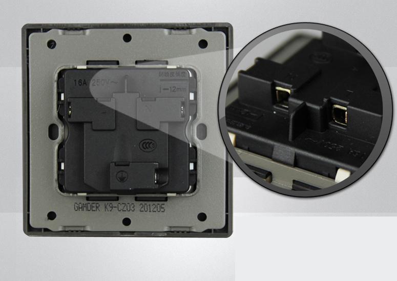 商品的鋼架面板 商品的鋼架面板