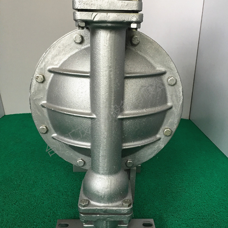 鋁合金氣動隔膜泵側(cè)面圖二