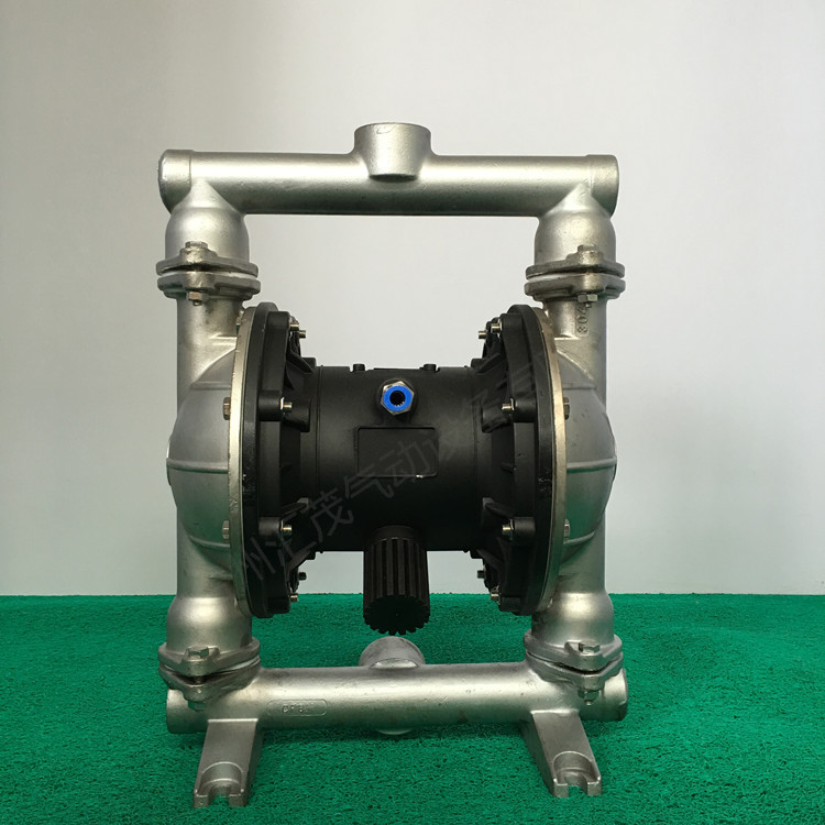 不銹鋼氣動隔膜泵正面圖 不銹鋼氣動隔膜泵正面圖