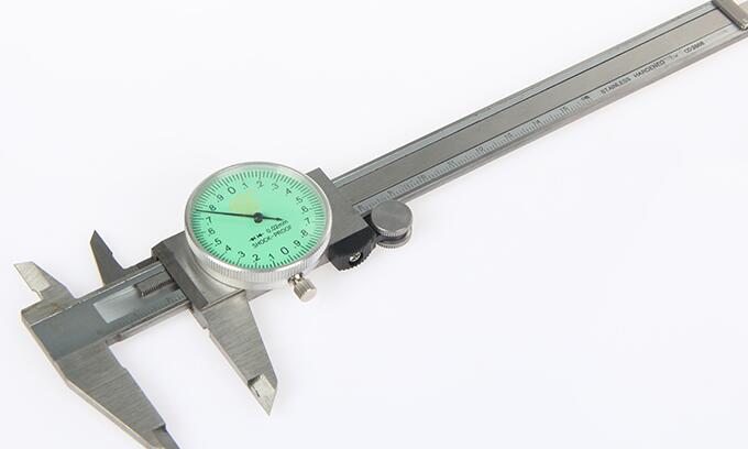專業(yè)級帶表式卡尺產(chǎn)品圖