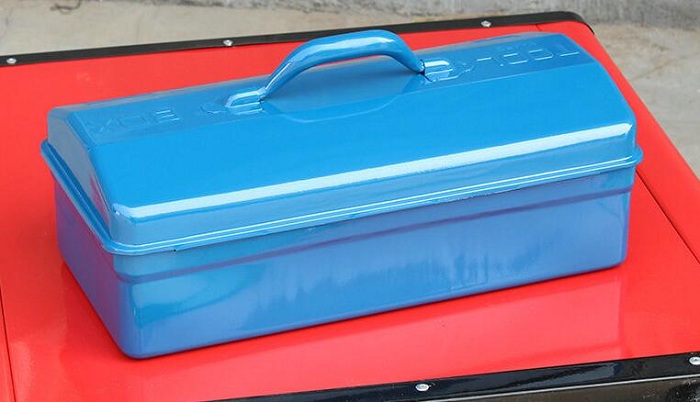 拉伸塑鐵工具箱盒側(cè)面圖