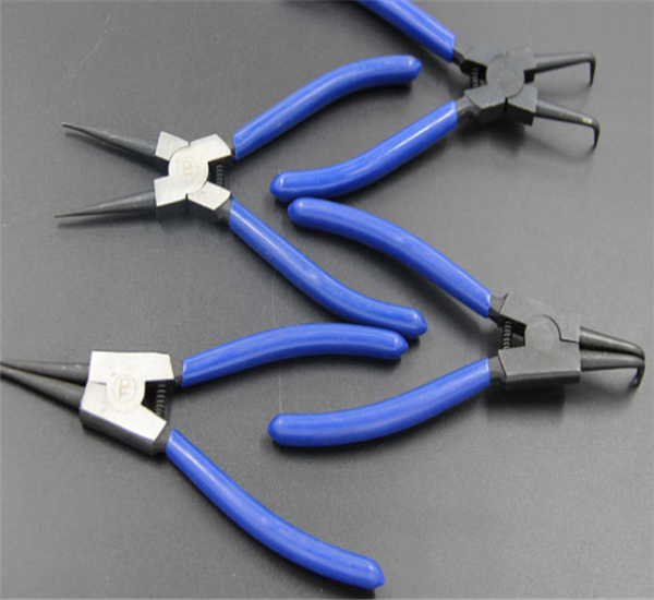 卡簧鉗產(chǎn)品圖