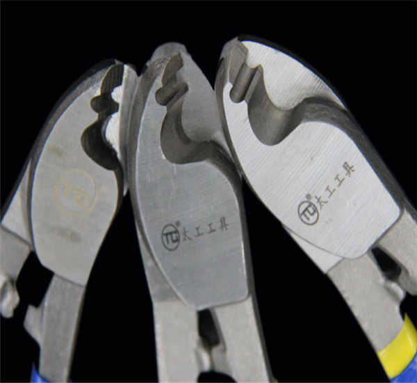 尖嘴鉗產品圖 尖嘴鉗產品圖