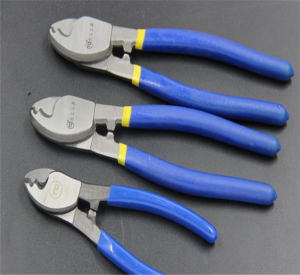 尖嘴鉗產(chǎn)品圖 尖嘴鉗產(chǎn)品圖